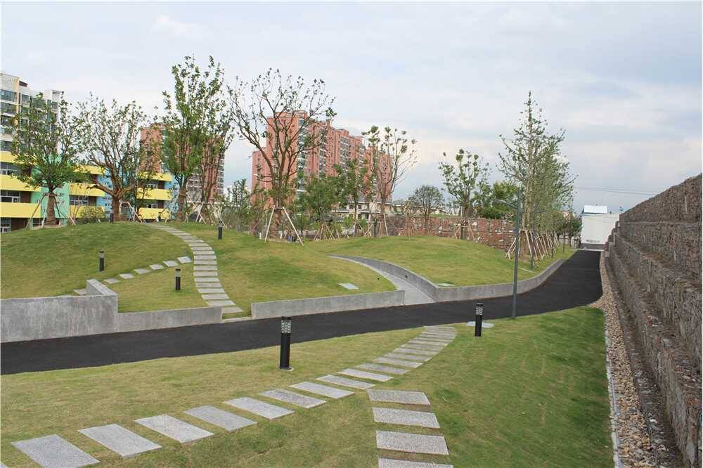 滨江爱特公园1.jpg